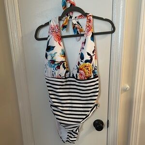 Cupshe Black and White One Piece Swimwear Halter Style